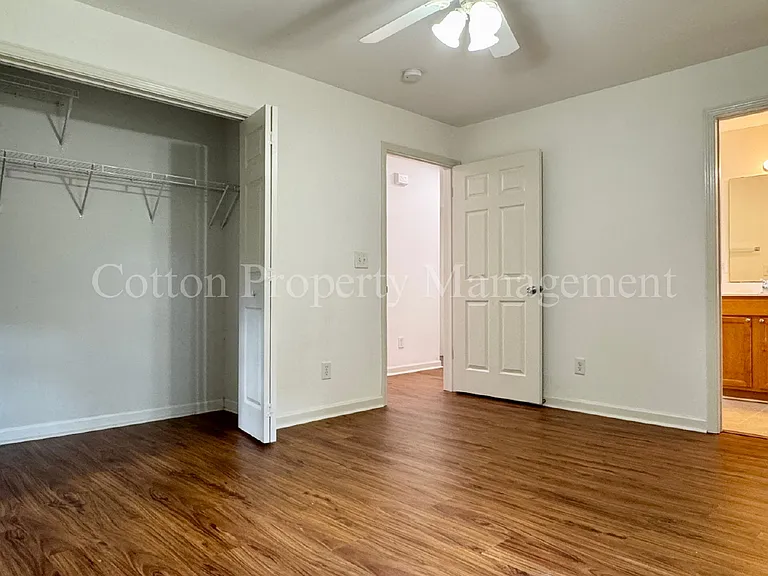 5138 Greenville Loop Rd #D — Photo 28