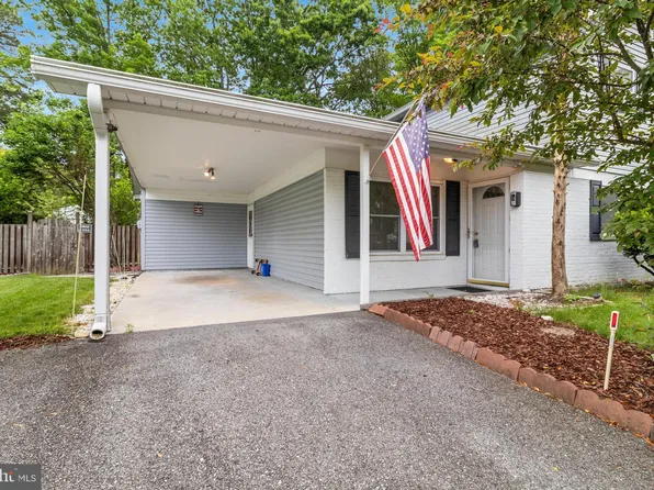1106 Hamlin Rd, Waldorf, MD 20602