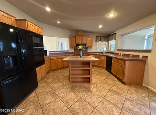 13401 E Walts Way, Vail, AZ 85641