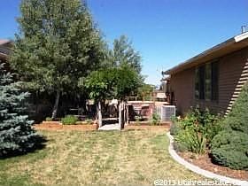 4th image of 1332 E Knollwood Dr