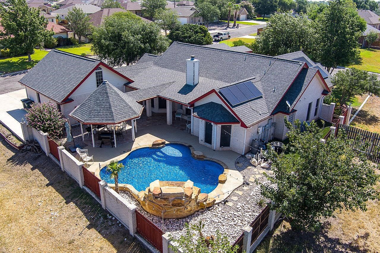 101 Saddle Blanket, Del Rio, TX 78840 Zillow