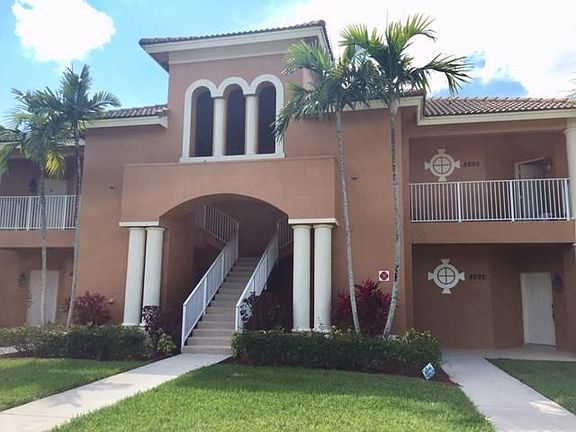 2nd image of 8292 Mulligan Cir Unit A