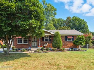 2561 Trubart Ln, Louisville, KY 40216