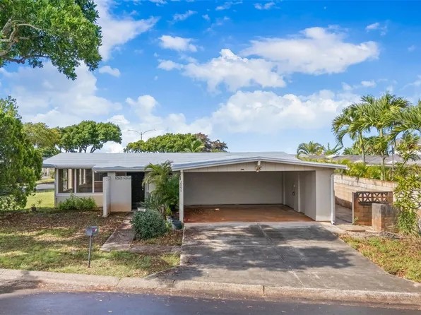 2093 Aaniu Loop, Pearl City, HI 96782