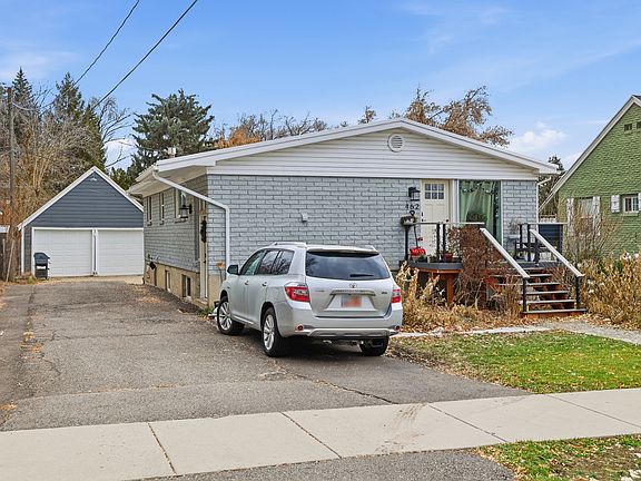 2nd image of 462 E 700 N