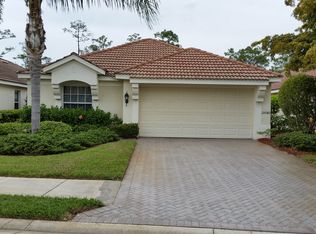 10080 Oakhurst Way, Fort Myers, FL 33913