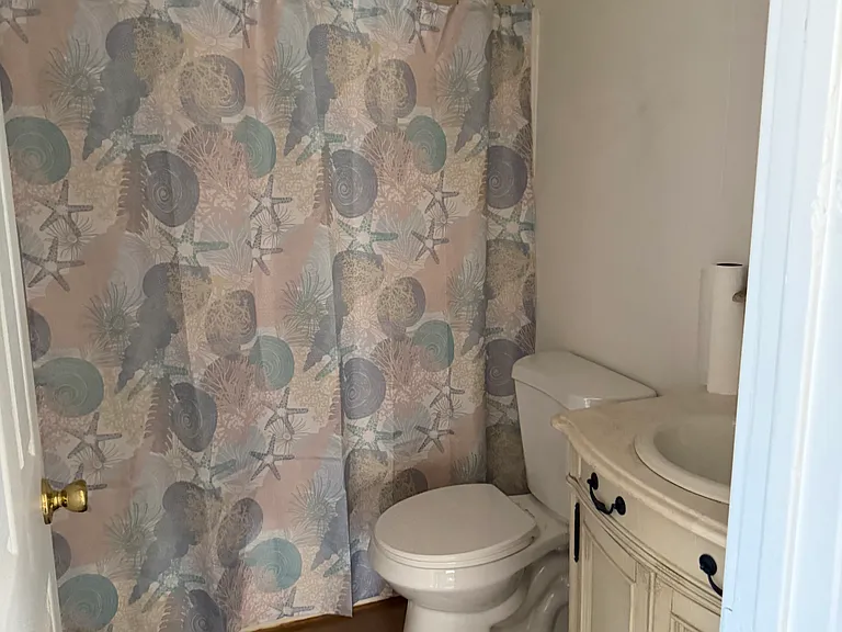 21207 Kenniston St — Photo 2