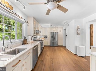34 Glen Alpine Rd, Phoenix, MD 21131
