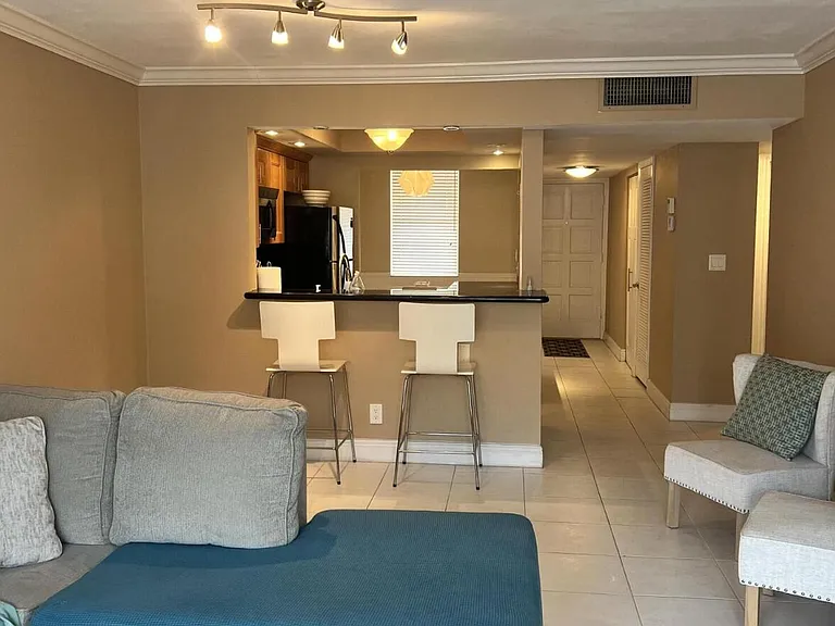 777 S Federal Hwy #101-M — Photo 6