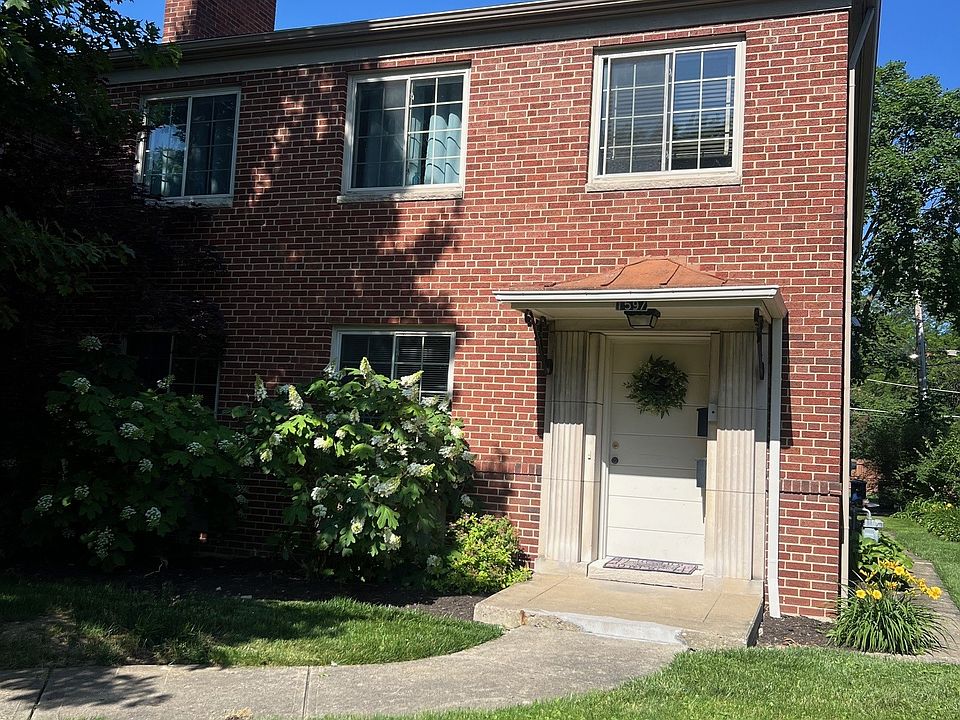 1st image of 1597 Grandview Ave Unit A