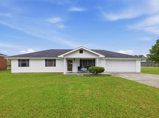 1240 Pine Hill St, Lake Charles, LA 70605