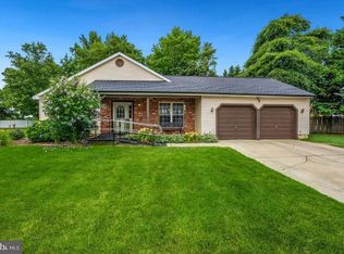 213 Wellington Dr, Marlton, NJ 08053