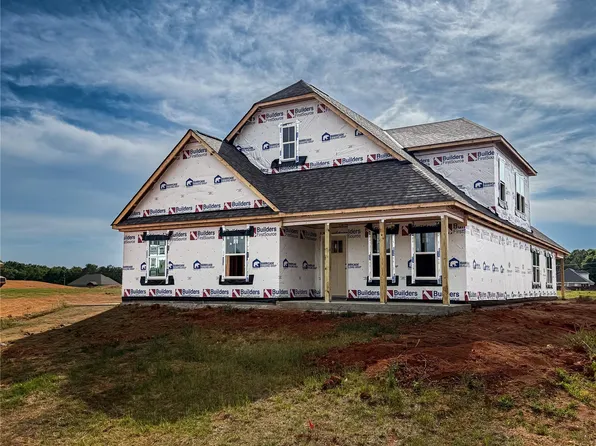 54 Stacy Starr Way, Wetumpka, AL 36093