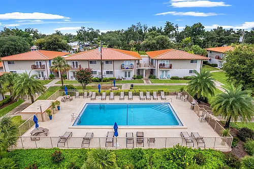 2500 W Beach Dr #F102 Photo 1