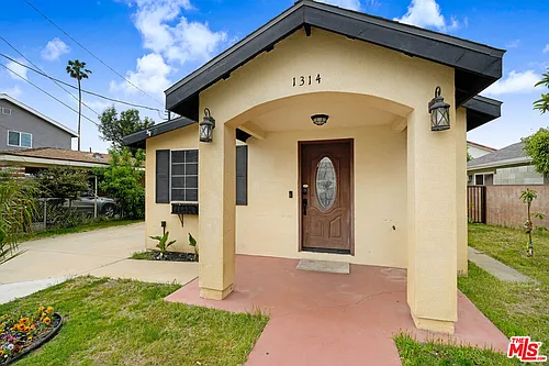 1314 Omelveny Ave Photo 1
