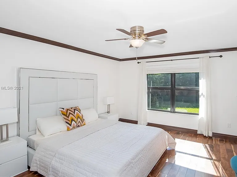 11798 SW 51st Ct — Photo 7