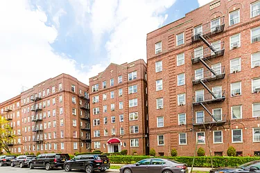 415 East 17th Street in Ditmas Park