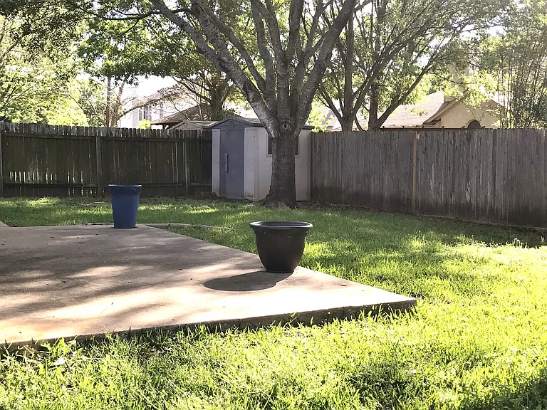 1307 Mesquite Rd — Photo 11