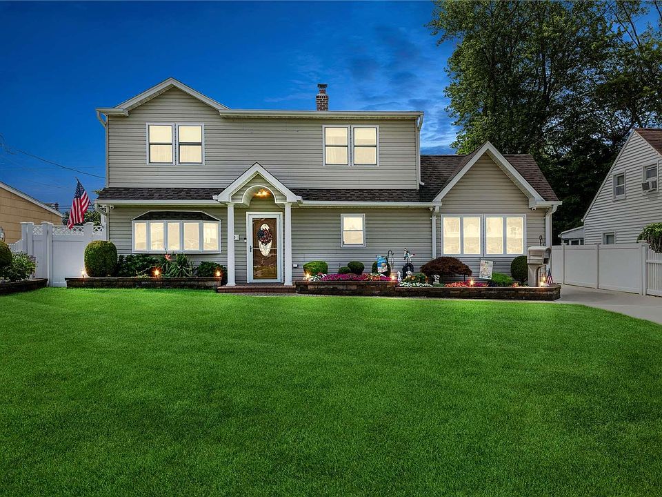 1st image of 30 Balsam Lane