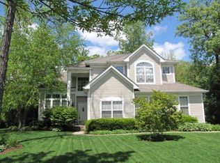 7514 Abbey Rd, Gurnee, IL 60031