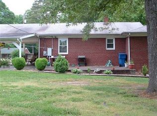 3605 Rocklane Dr, Archdale, NC 27263