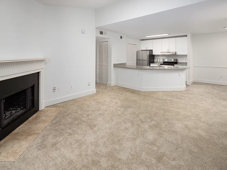 Wesley Place Apartments at Lawrenceville — Photo 10