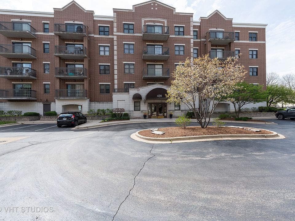 1st image of 420 W Burlington Ave APT 207