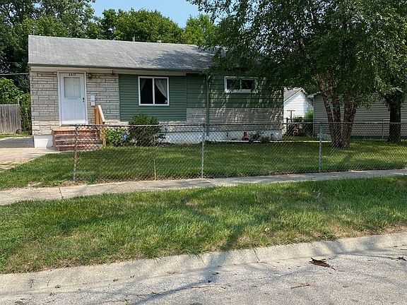 2nd image of 2617 Yeoman St