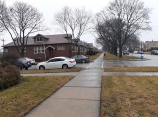 7702 S Indiana Ave, Chicago, IL 60619