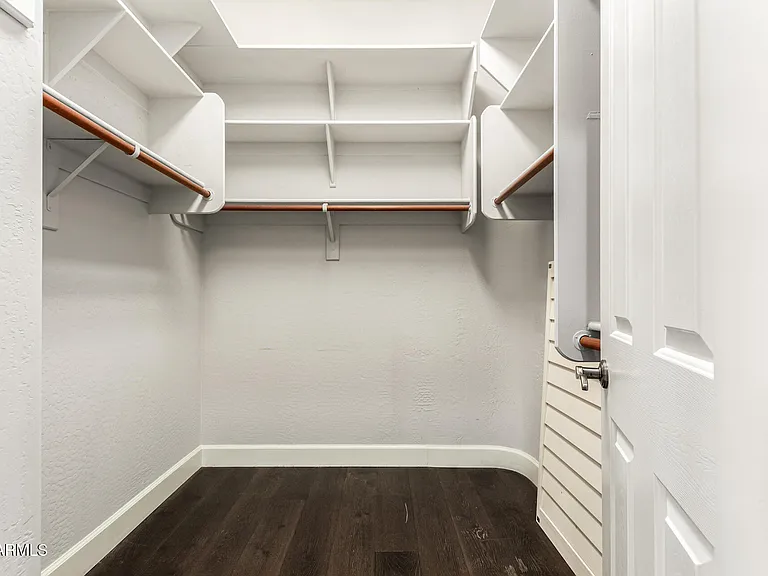 18186 W Narramore Rd — Photo 16