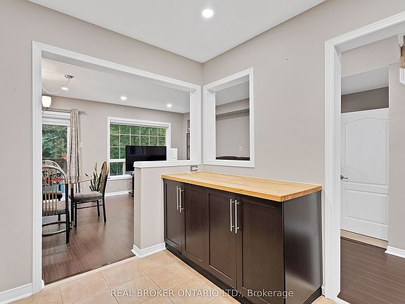 3rd image of 7360 Zinnia Pl #152