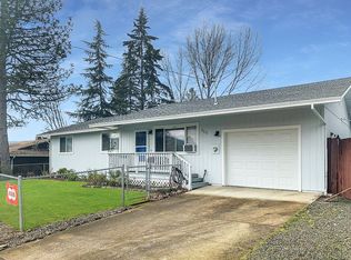 360 NW Plum Ave, Winston, OR 97496