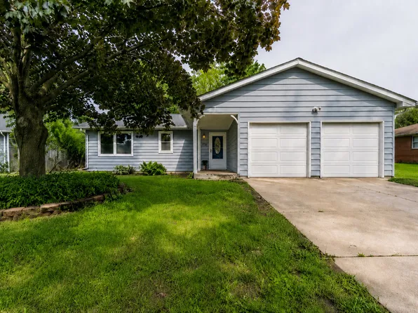 1721 Daisy St, Aurora, IL 60505