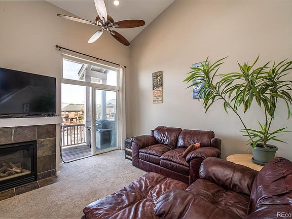 4th image of 475 Mountain Vista Cir