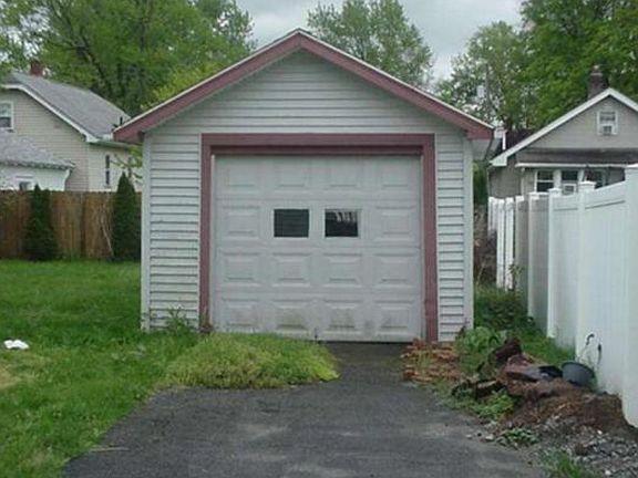 4th image of 117 Beechwood Dr