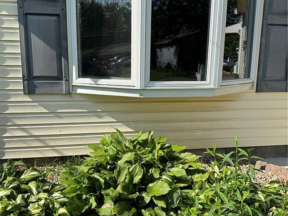 3rd image of 544 Purdue Ave