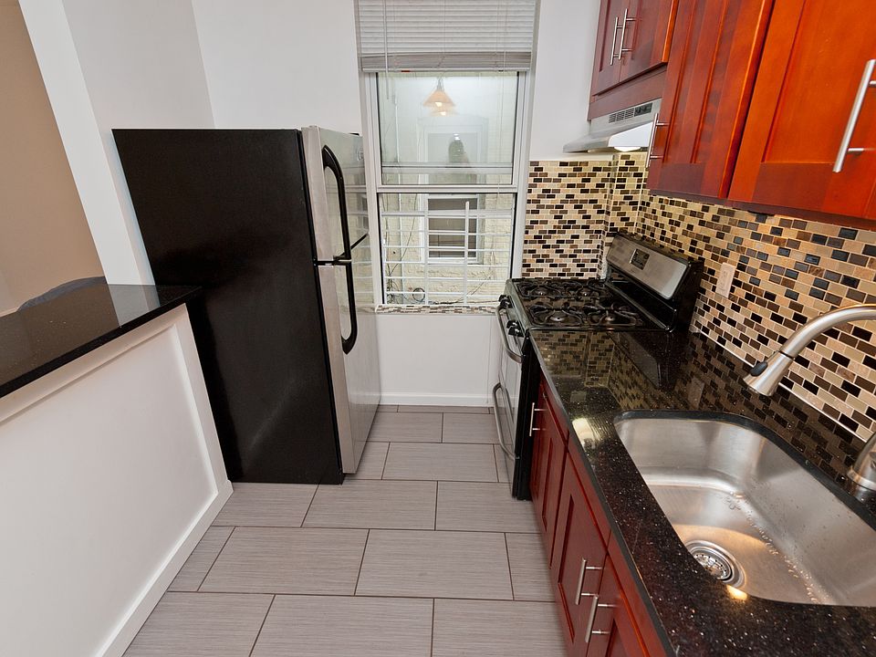 1st image of 433 27th Ave #1F