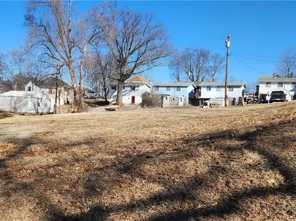 1310 Highland Ave, Atchison, KS 66002