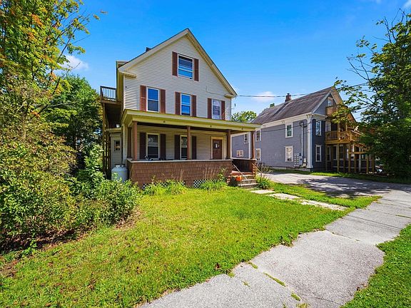 4th image of 220 Broad Street