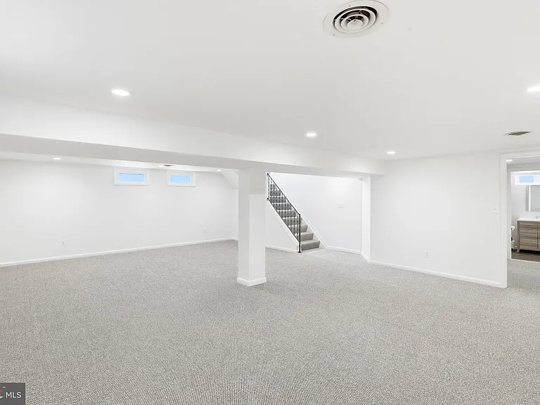 9005 Perring Park Rd — Photo 14
