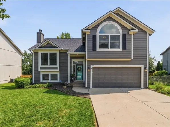 13939 W 150th Ter, Olathe, KS 66062