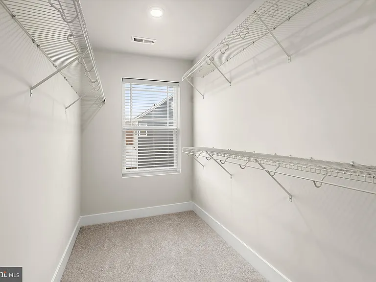 304 Sweetbay Rd — Photo 29