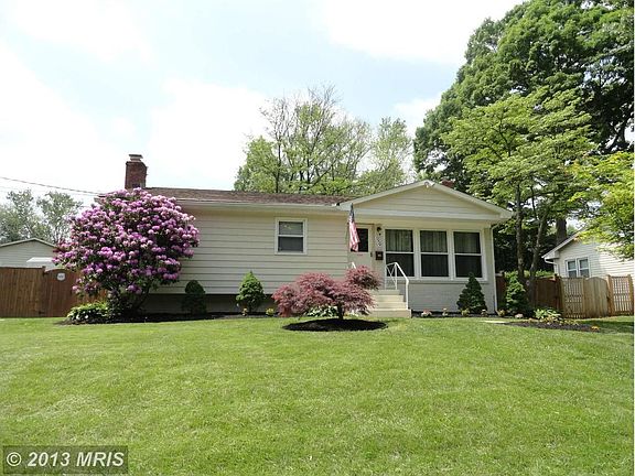 2nd image of 13920 Bauer Dr