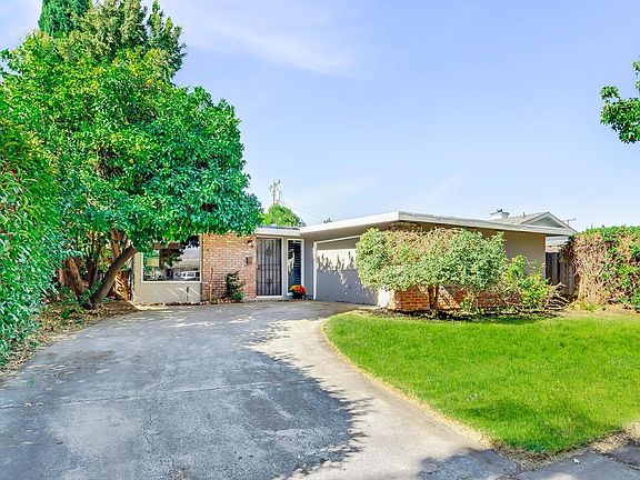 4th image of 1903 Tampa Way