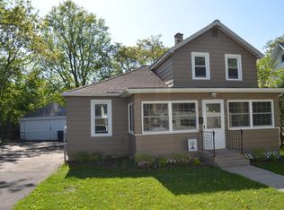 314 Barney St, Waukesha, WI 53186