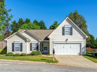 784 Waterbrook Ln, Greer, SC 29651