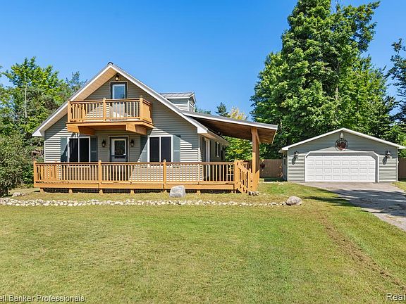 2nd image of 6389 Postlewait Rd