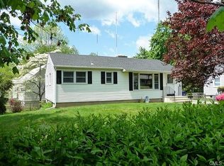 17 Eagle Rd, Norwalk, CT 06850