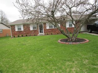 708 Princeton Dr, Winchester, KY 40391