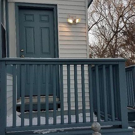 4th image of 145 E Greenwood Ave
